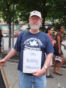 Vets for peace at Philadelphia Pride Parade